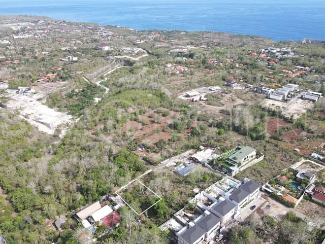 1000m2 of Land For Sale in Pecatu with Ocean Views, Uluwatu