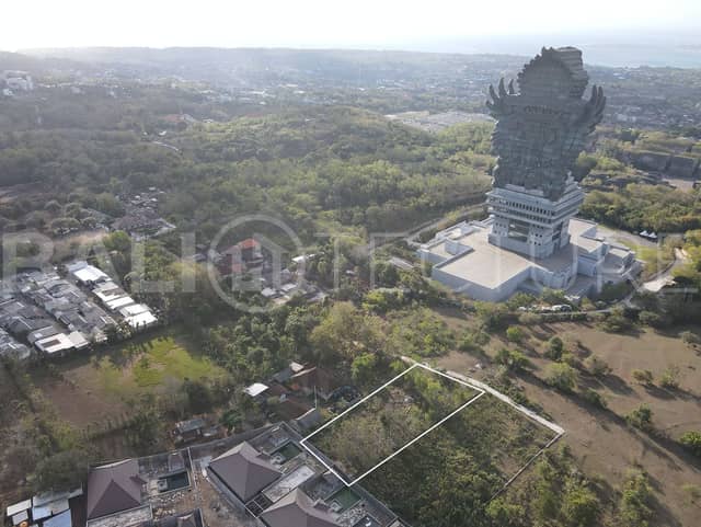 1400m2 Land For Sale With GWK View In Ungasan, Uluwatu