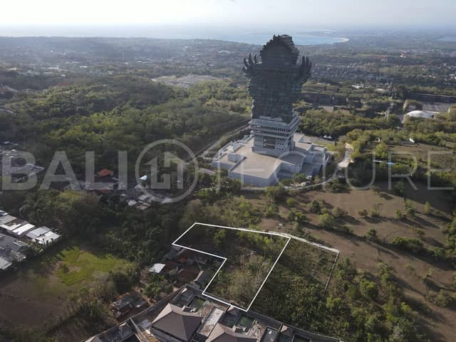 2200m2 Land For Sale With Iconic GWK Statue In Ungasan, Uluwatu