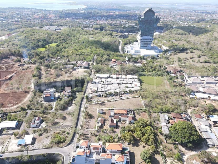 Premium 2500m2 Plot of Land For Sale in Ungasan, Uluwatu, Bali