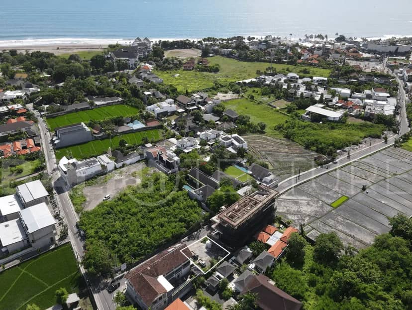 300m2 Commercial Land In Prime Area Berawa, Canggu, Bali