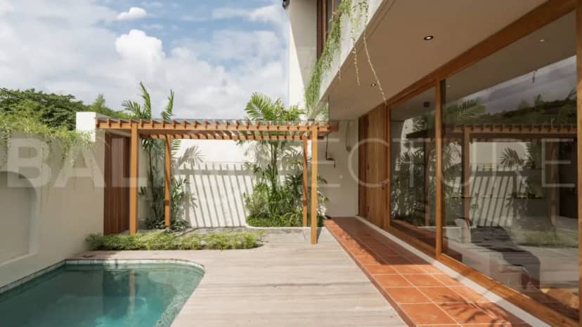 Stunning Canggu Escape Private Pool Villas in Prime Location, Canggu, Bali