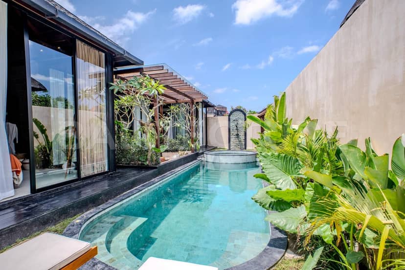 LEASEHOLD 2-BEDROOM BALINESE–MODERN VILLAS FOR SALE IN CANGGU, Canggu, Bali