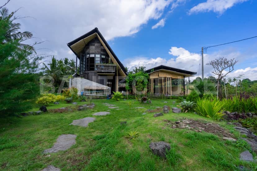Yoga Villa for Sale in Ubud Bali Jungle Retreat on 1,000m² of Land Near Ubud Central, Ubud, Bali