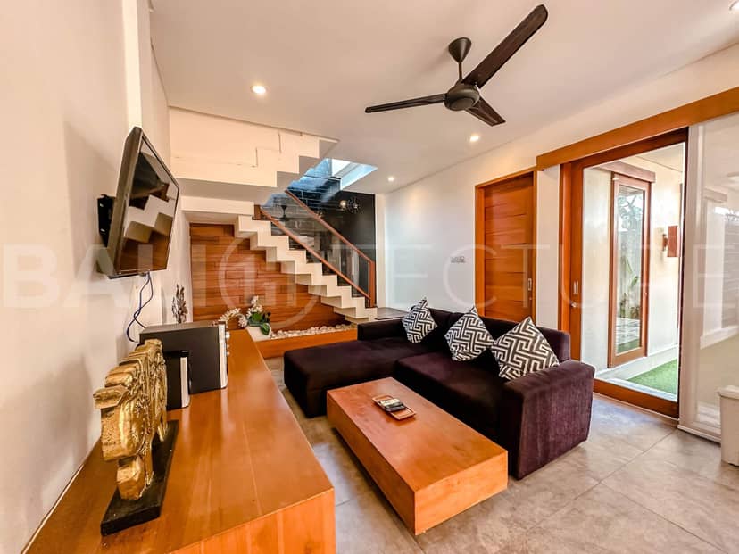 Stunning Resort Villa For Sale In Batu Belig Seminyak, Seminyak, Bali