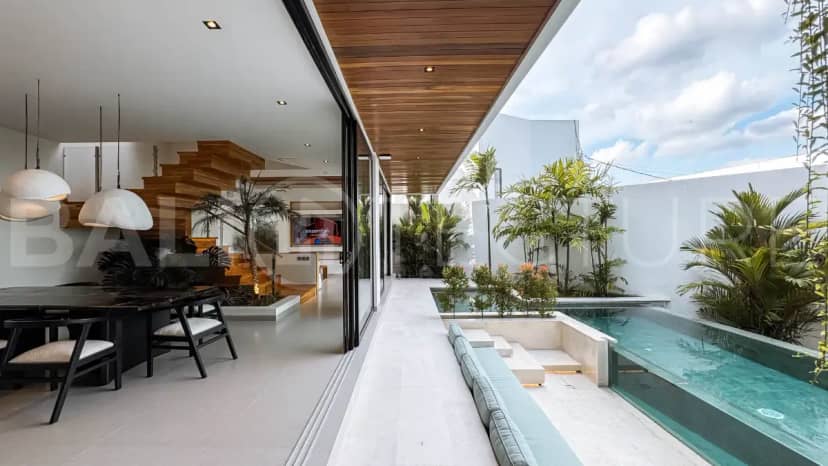 Modern Minimalist 4BR Villa, Garden & Pool, Ideal for Living or Rental for Sale in Tumbak Bayuh, Canggu, Bali