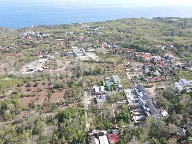 Prime 1000m2 Plot of Land in Pecatu With Ocean View, Uluwatu