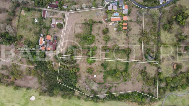 10000m2 Beautiful land with views of the Golf Course, Uluwatu