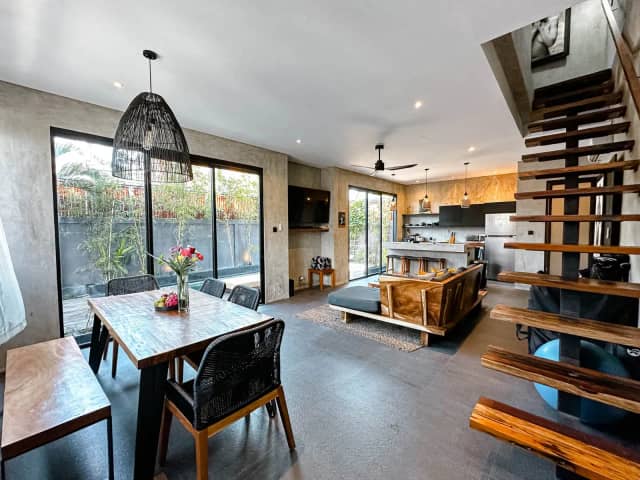 2-BEDROOM CONTEMPORARY VILLA IN CANGGU, Canggu