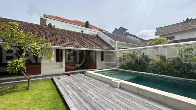Family Friendly 3 Bedroom Villa for Sale in Semer Kerobokan, Seminyak