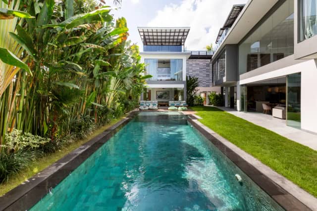 5 BEDROOM MODERN STYLE VILLA FOR SALE IN CANGGU, Canggu