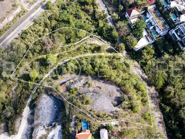 11500m2 Stunning Land with Ocean view in Ungasan, Uluwatu