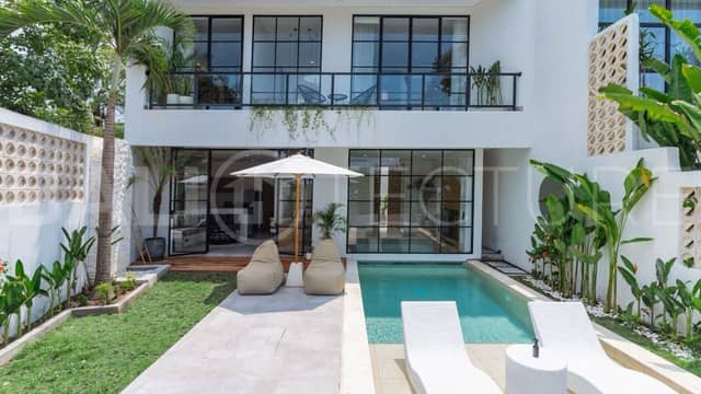 Modern Tropical Villa with Sunset Rice Field Views in Buduk, Canggu