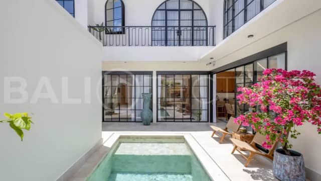 Stunning 3BR Tropical Villa in Balangan, Perfect for Families, Uluwatu