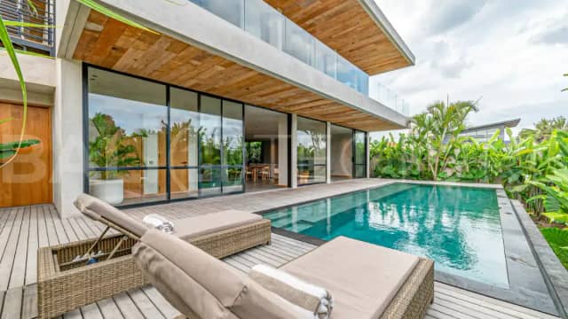 Luxury Minimalist 3 Bedroom Villa for Sale in Tumbak Bayuh Bali, Canggu