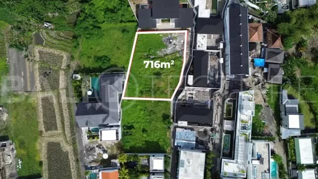 Touristic Zone Land for Sale Close to Seseh Beach, Pererenan