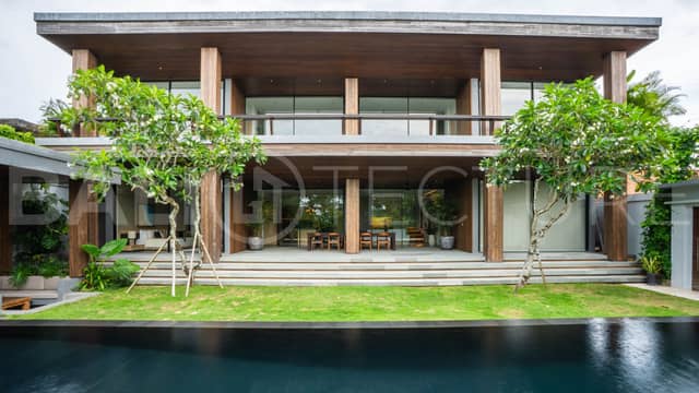Modern Luxury 4 Bedroom Villa in Pererenan, Ideal for Living & Investment, Pererenan