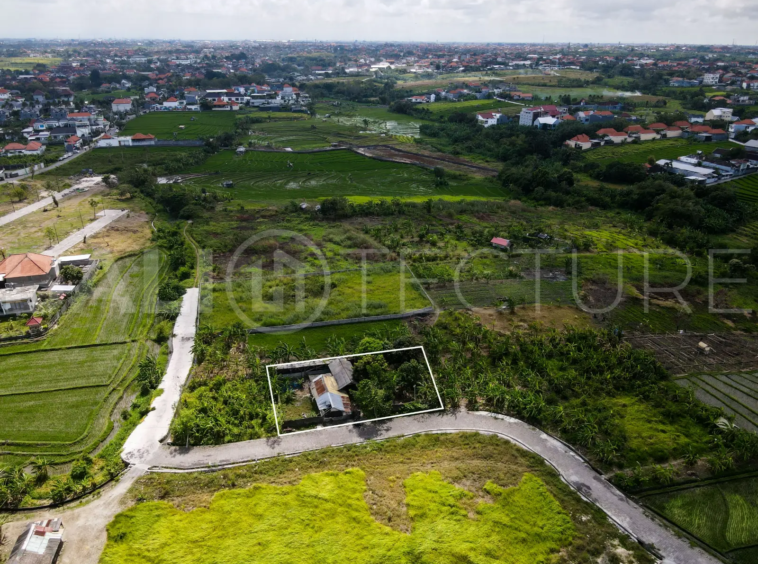 300m2 batu bolong for sale 2