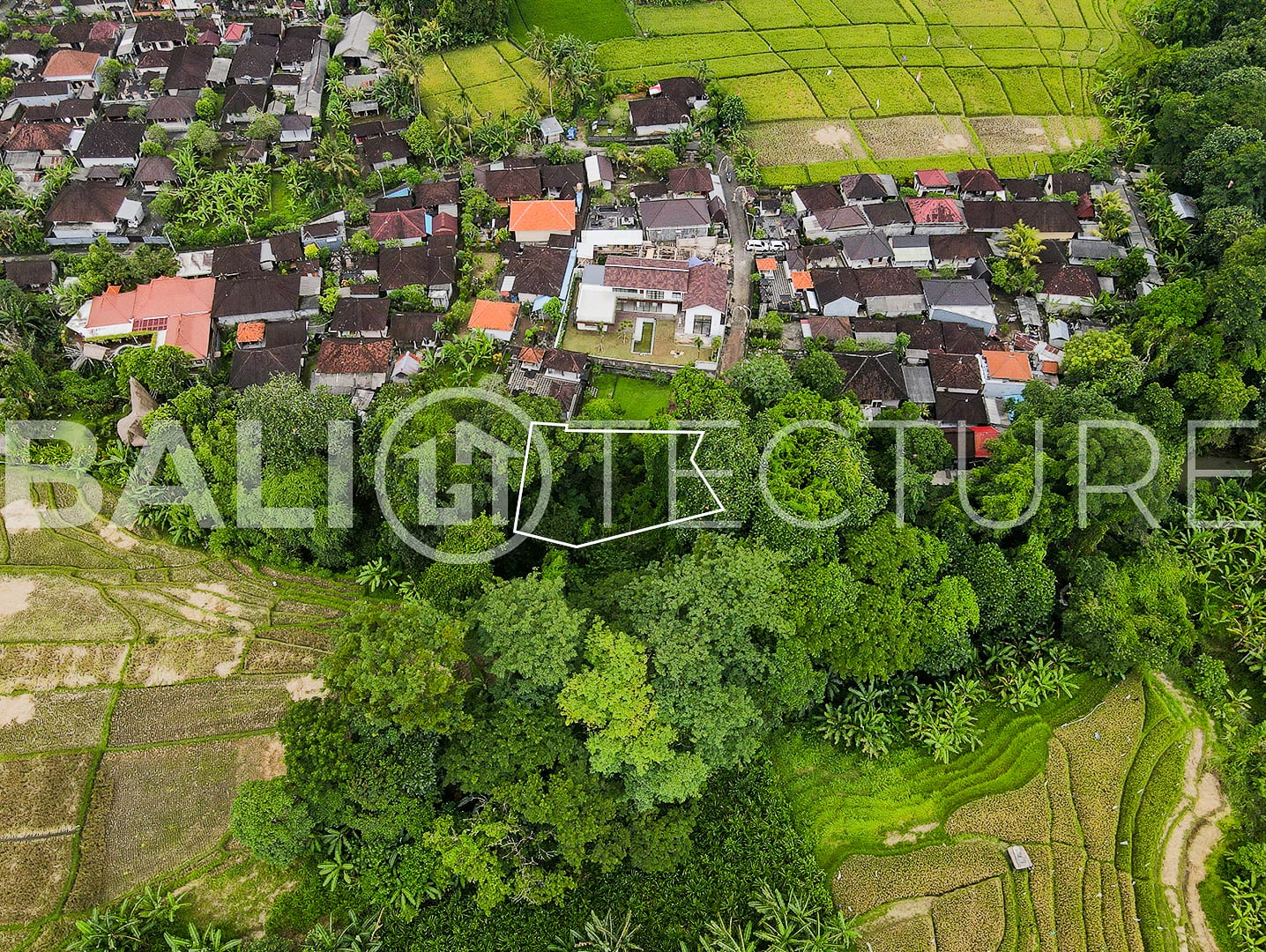 540m2 Amazing Riverfront land At Buduk 5