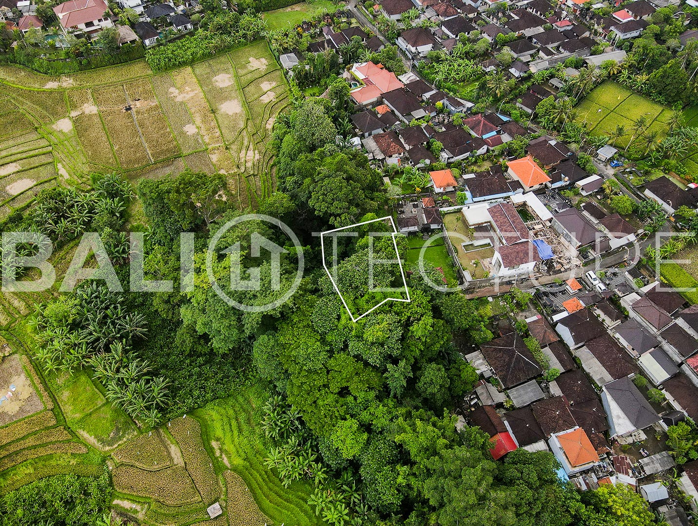 540m2 Amazing Riverfront land At Buduk 6