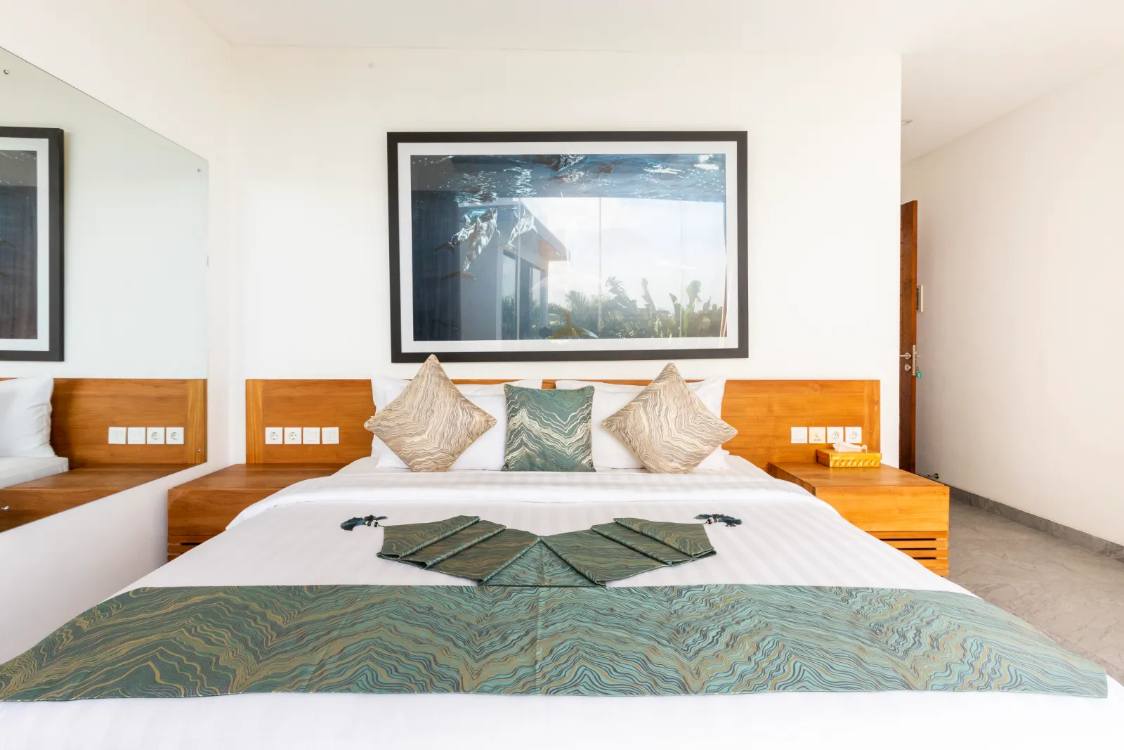 5 BEDROOM STUNNING MODERN STYLE VILLA IN PRIME AREA CANGGU 13