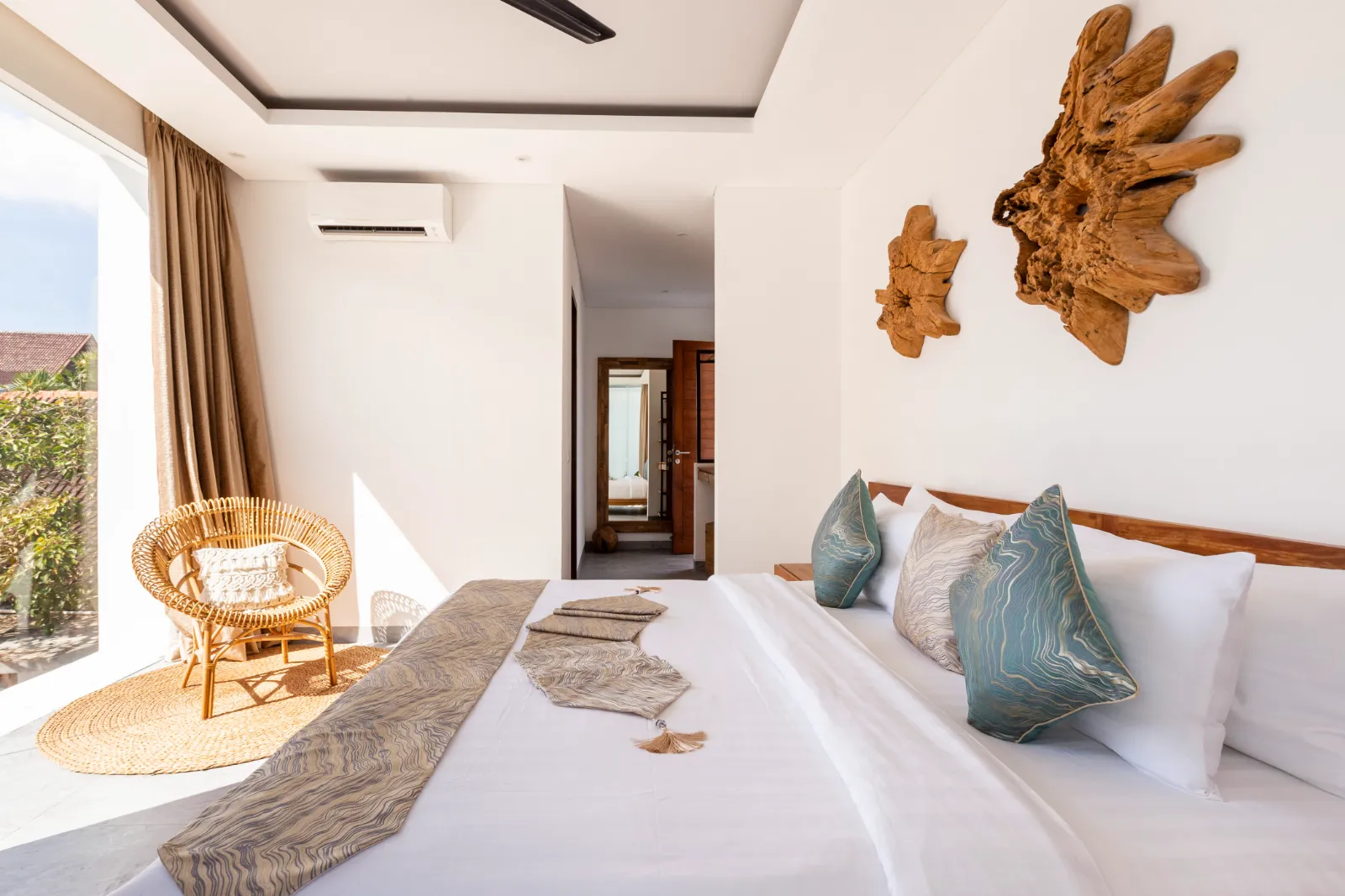5 BEDROOM STUNNING MODERN STYLE VILLA IN PRIME AREA CANGGU 15