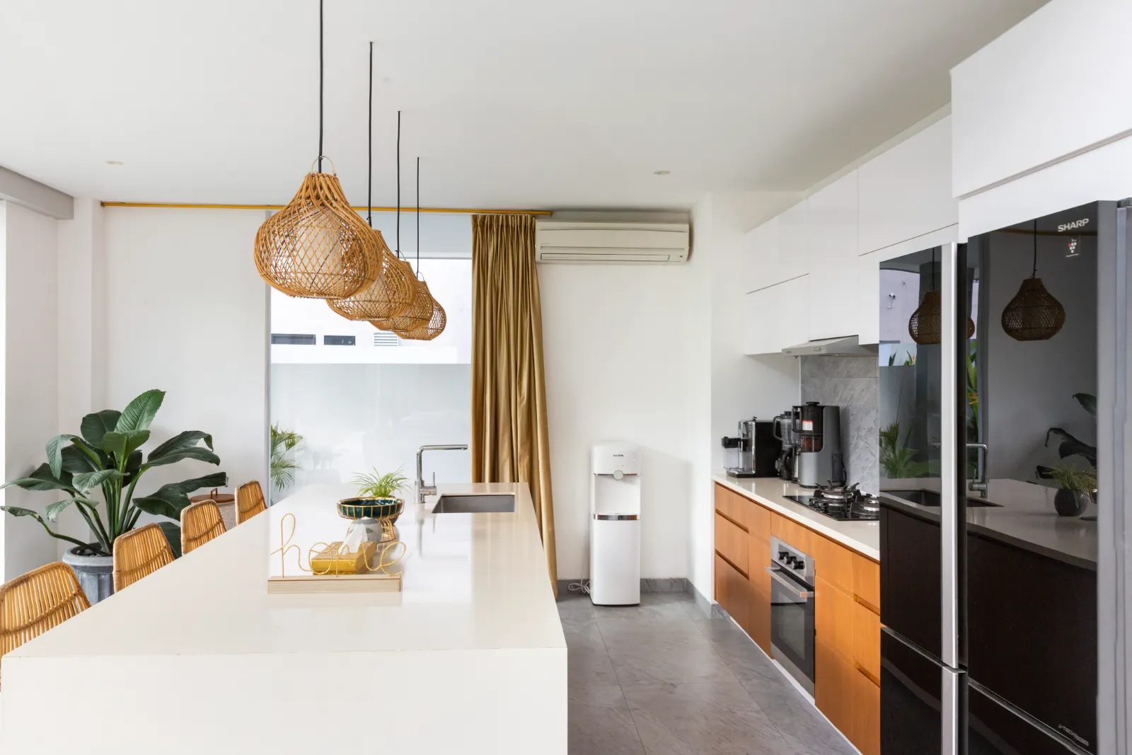 5 BEDROOM STUNNING MODERN STYLE VILLA IN PRIME AREA CANGGU 9