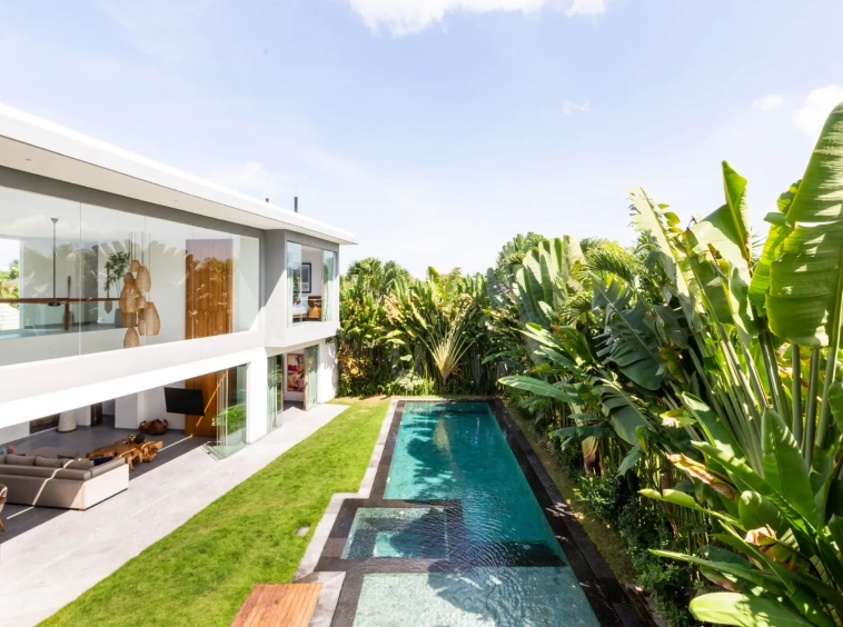 5 BEDROOM STUNNING MODERN STYLE VILLA IN PRIME AREA CANGGU 12