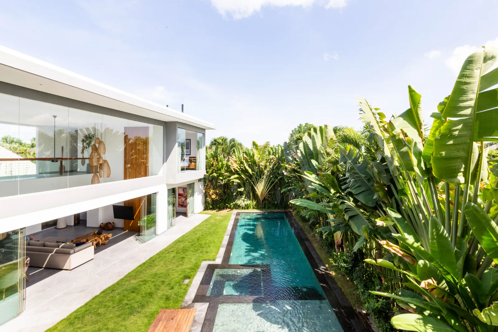 5 BEDROOM STUNNING MODERN STYLE VILLA IN PRIME AREA CANGGU 12