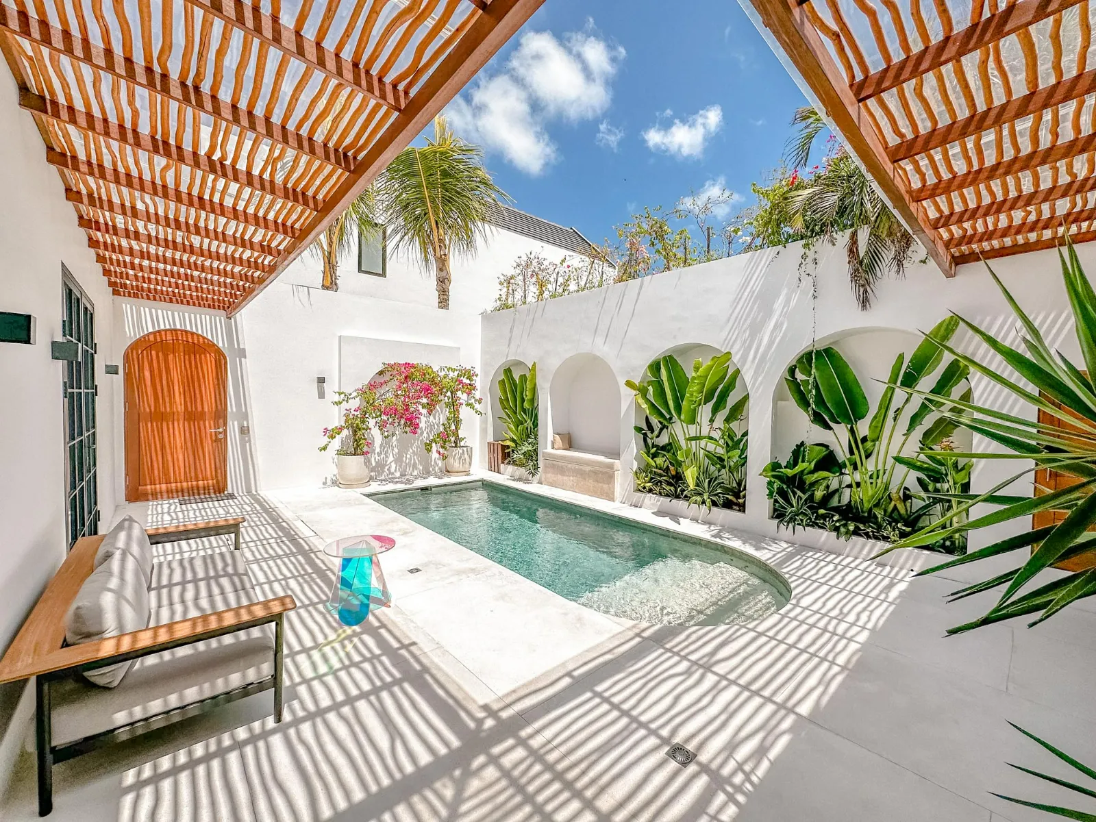 2-BEDROOM MEDITERRANEAN DESIGN IN CANGGU 2
