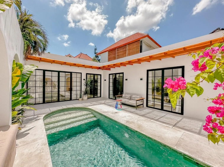 2-BEDROOM MEDITERRANEAN DESIGN IN CANGGU 1