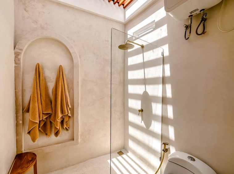 2-BEDROOM MEDITERRANEAN DESIGN IN CANGGU 6