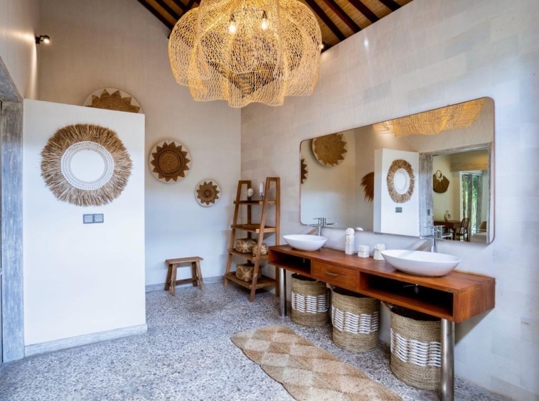 2 Bedrooms Villas tropical Design In Prime Area Berawa 11
