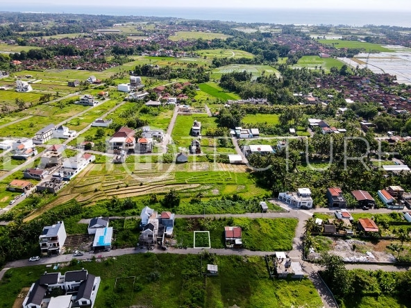 110m2 Stunning Land In Villa Area Kedungu 4