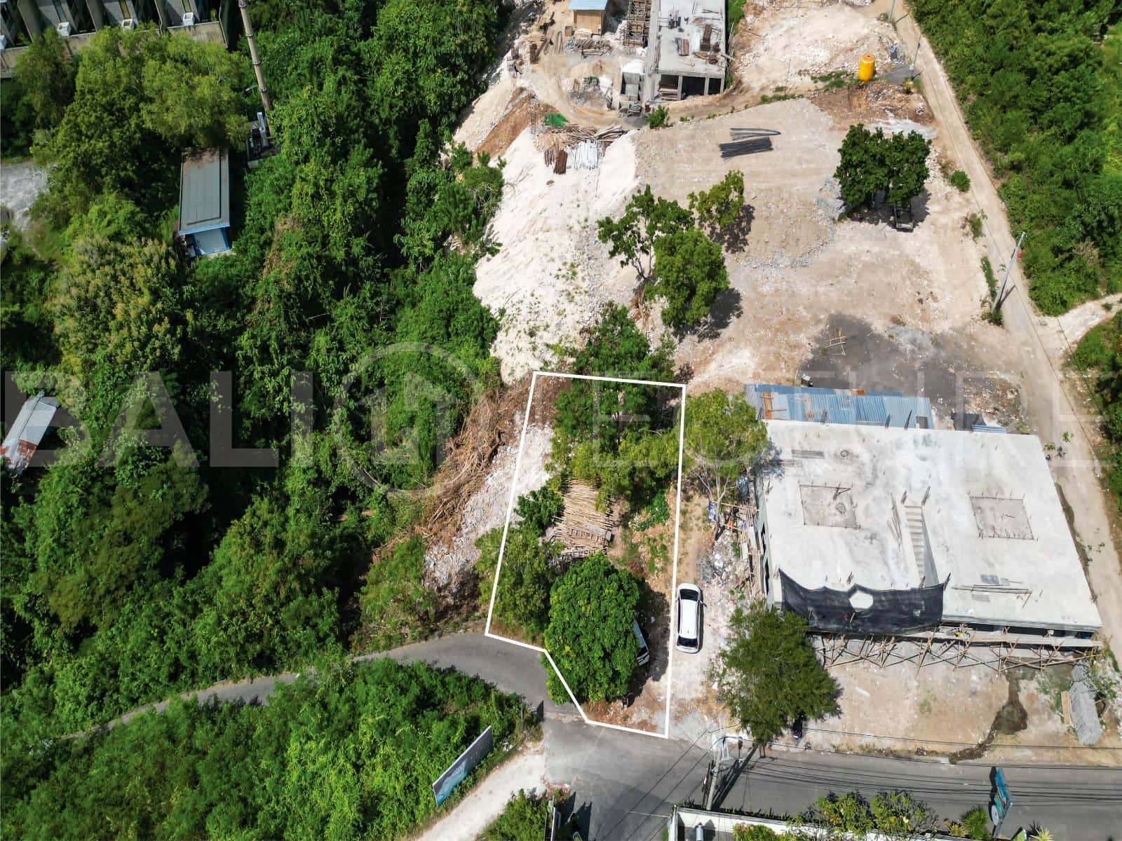 Prime 1100m2 Leasehold Land on Cemongkak Beach Uluwatu 3