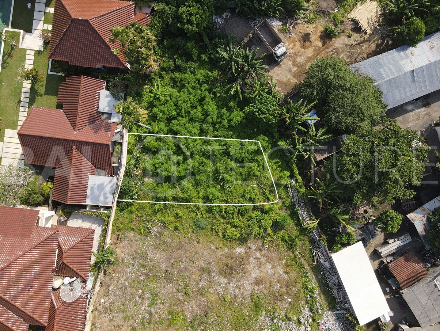 300m2 Stunning Land In Prime Area Pererenan 4