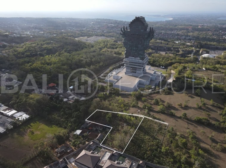 2200m2 Amazing Land With Iconic GWK Statue In Prime Area Ungasan 1