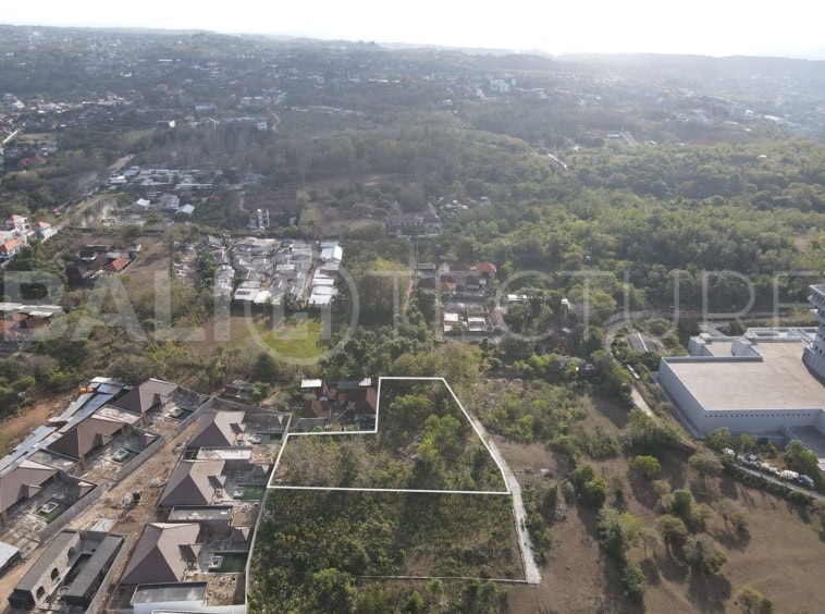 2200m2 Amazing Land With Iconic GWK Statue In Prime Area Ungasan 2
