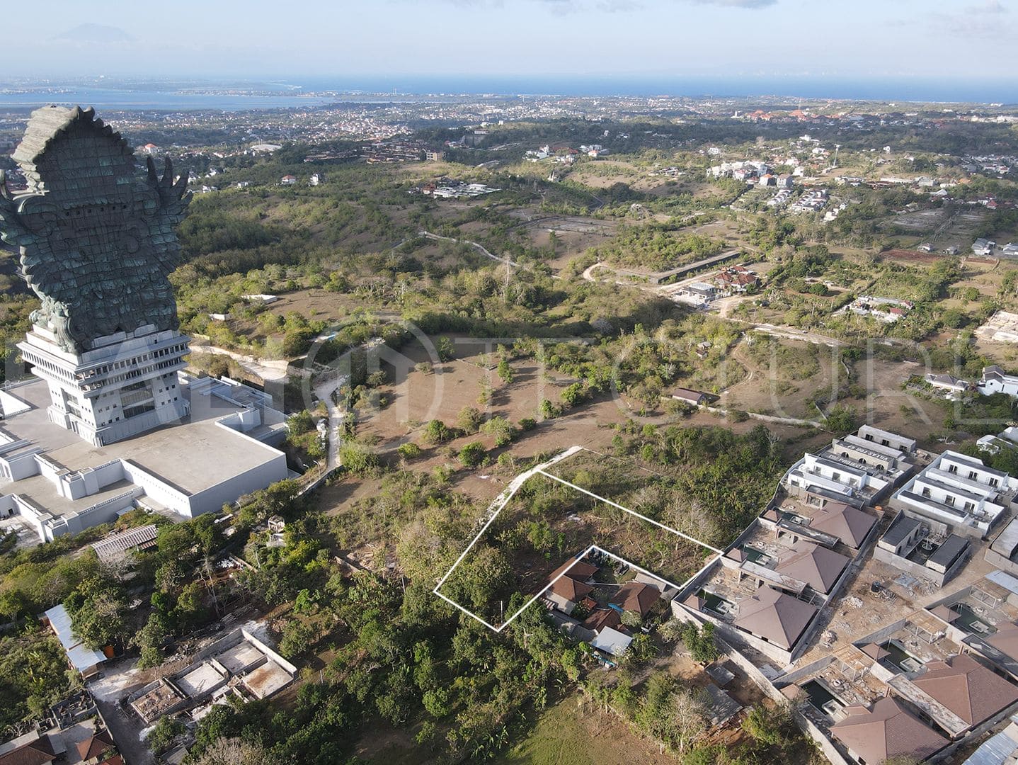 2200m2 Amazing Land With Iconic GWK Statue In Prime Area Ungasan 3