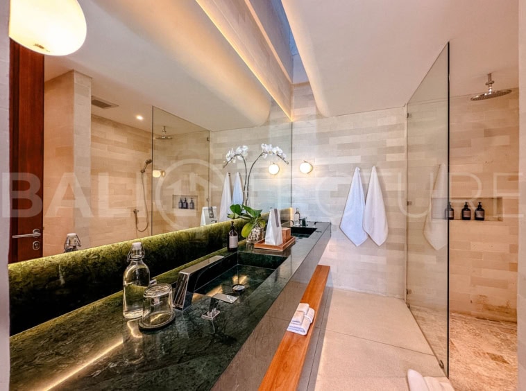 3 Bedrooms Villa with Mediterranean modern style in berawa bathroom 2