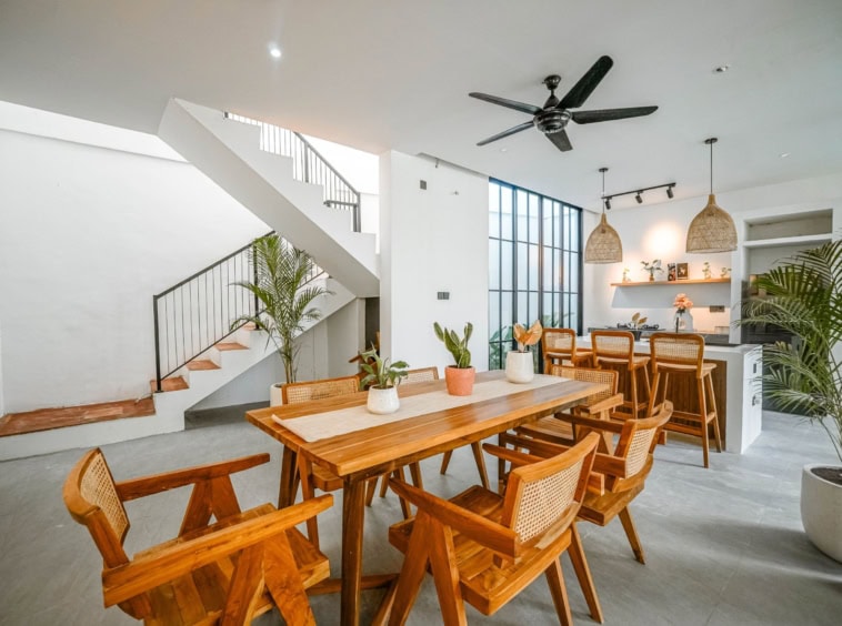 Spacious 3 Bedroom Villa For Sale in Cepaka Near Tumbak Bayuh 1