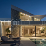 4-Bedroom Villa with Stunning Sea Views Near Cemongkak Beach 1