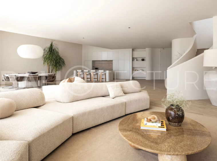 4-Bedroom Villa with Stunning Sea Views Near Cemongkak Beach 8