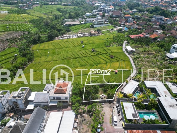 Exceptional 270m² land in Padonan with greenbelt views, ideal for building a dream villa