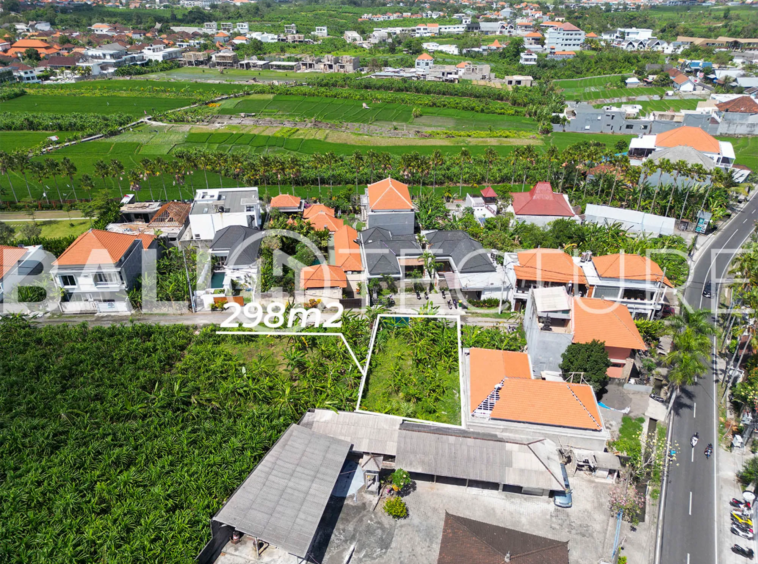 Rare 298m² Land in Tumbak Bayuh, Pererenan 3