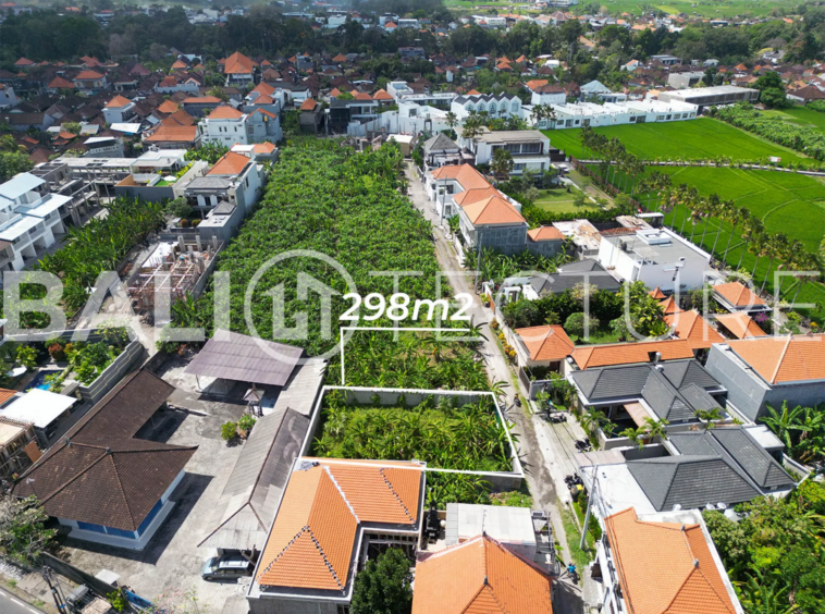 Rare 298m² Land in Tumbak Bayuh, Pererenan 4