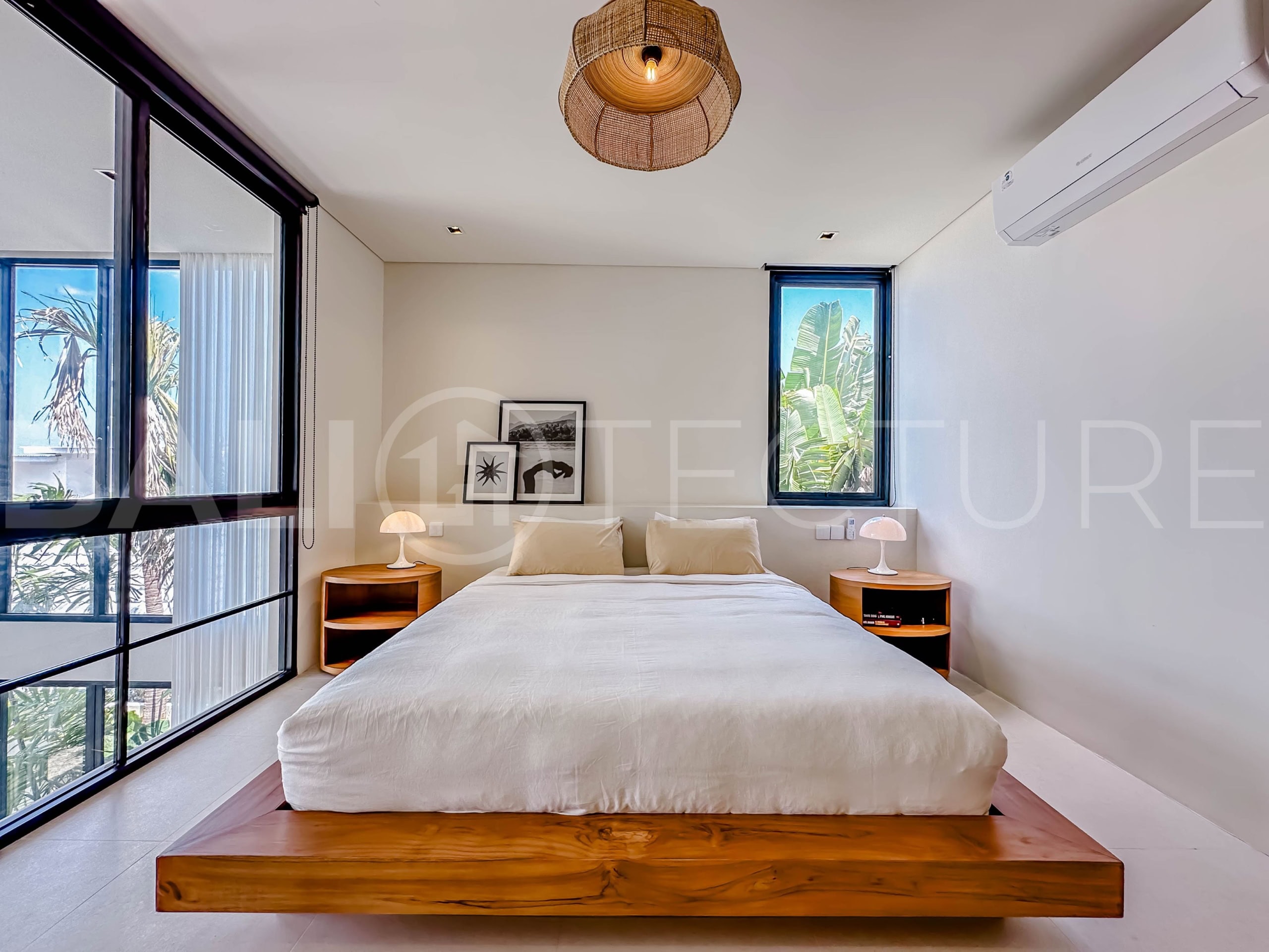Modern 1 Bedroom Studio Villa in Seseh 16
