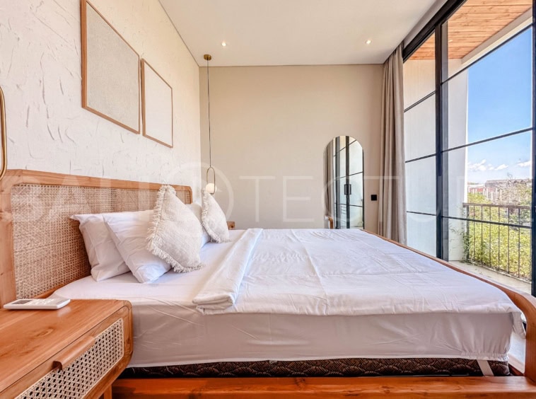 Modern Tropical 2 Bedroom Stunning Villa in Pererenan 15