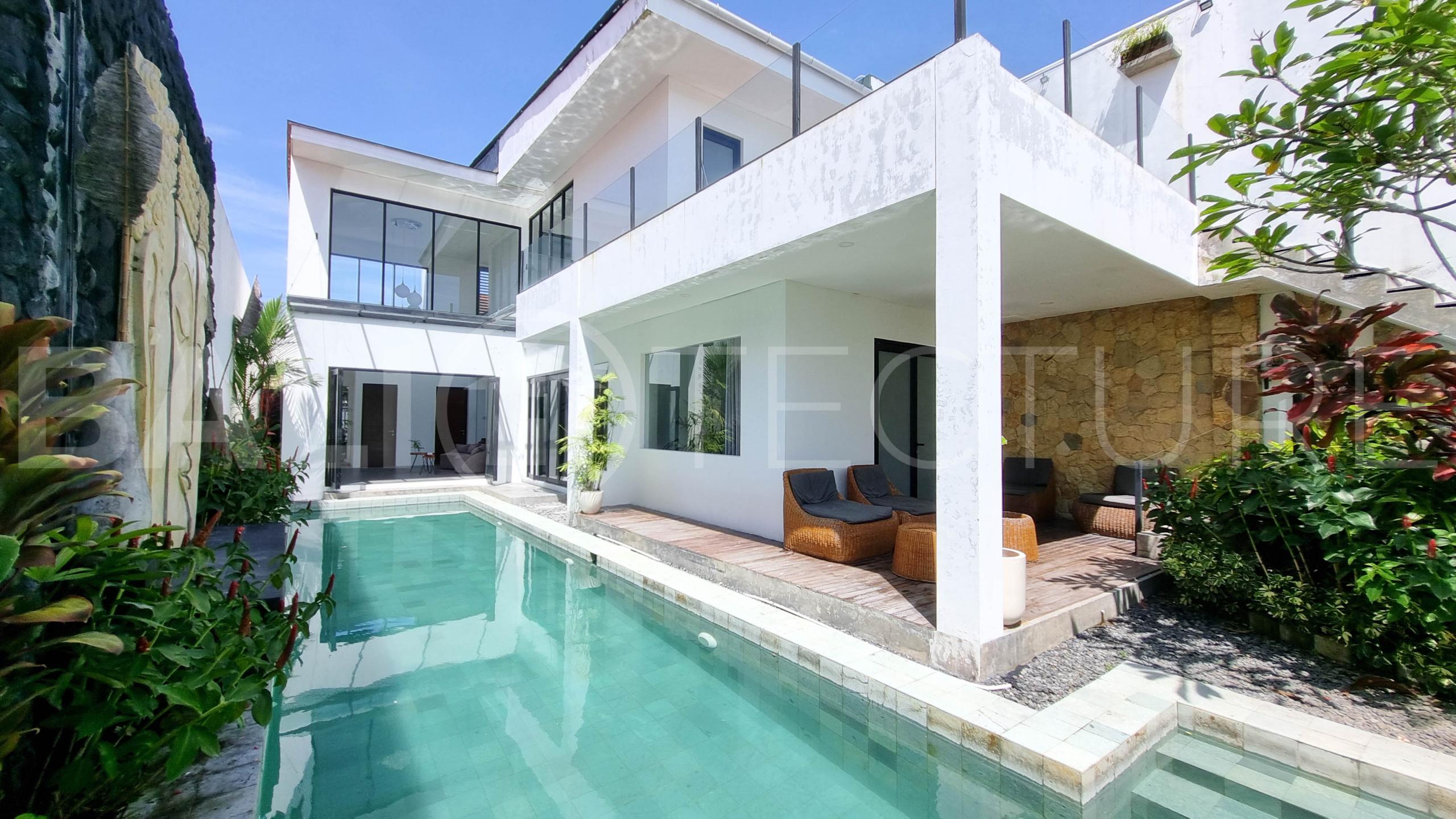 Modern 2 Bedroom Villa in Seseh with Private Pool for Sale10