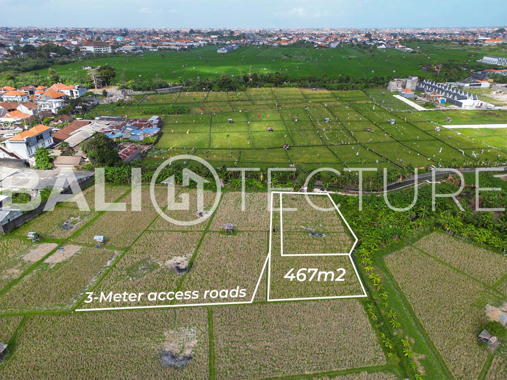 467m² leasehold land in Seminyak, Bali, offering stunning rice field views and investment potential